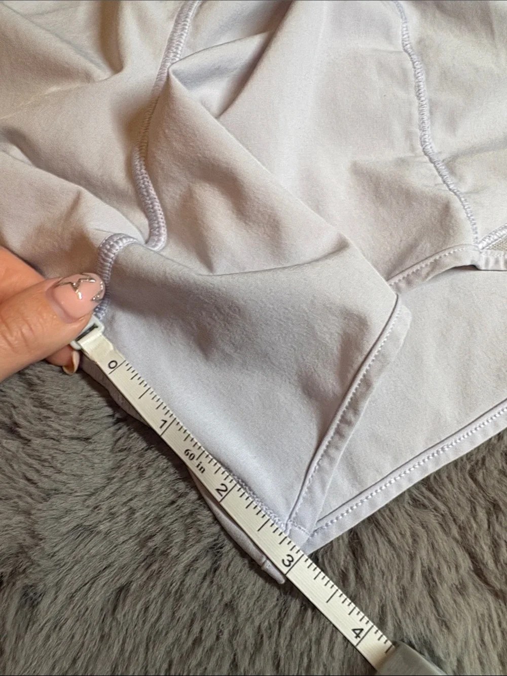 lululemon athletica Light Lavender Hotty Hot Women’s Running Shorts Size 8